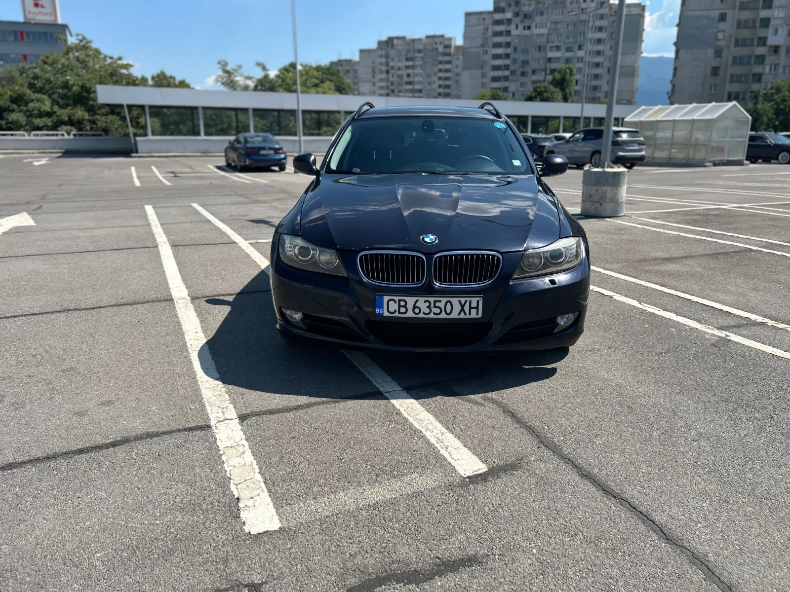 BMW 330 Xdrive, снимка 8 - Автомобили и джипове - 55046709