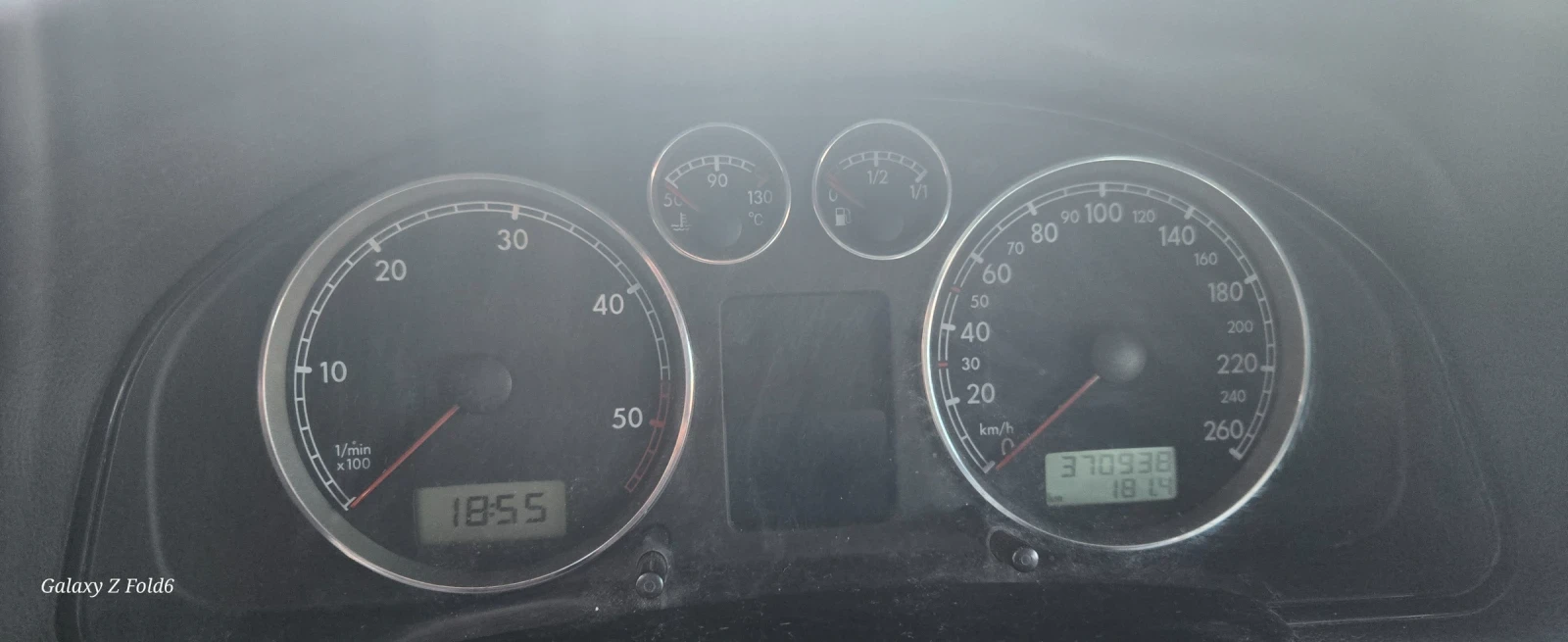 VW Passat 5.5, снимка 8 - Автомобили и джипове - 55502817