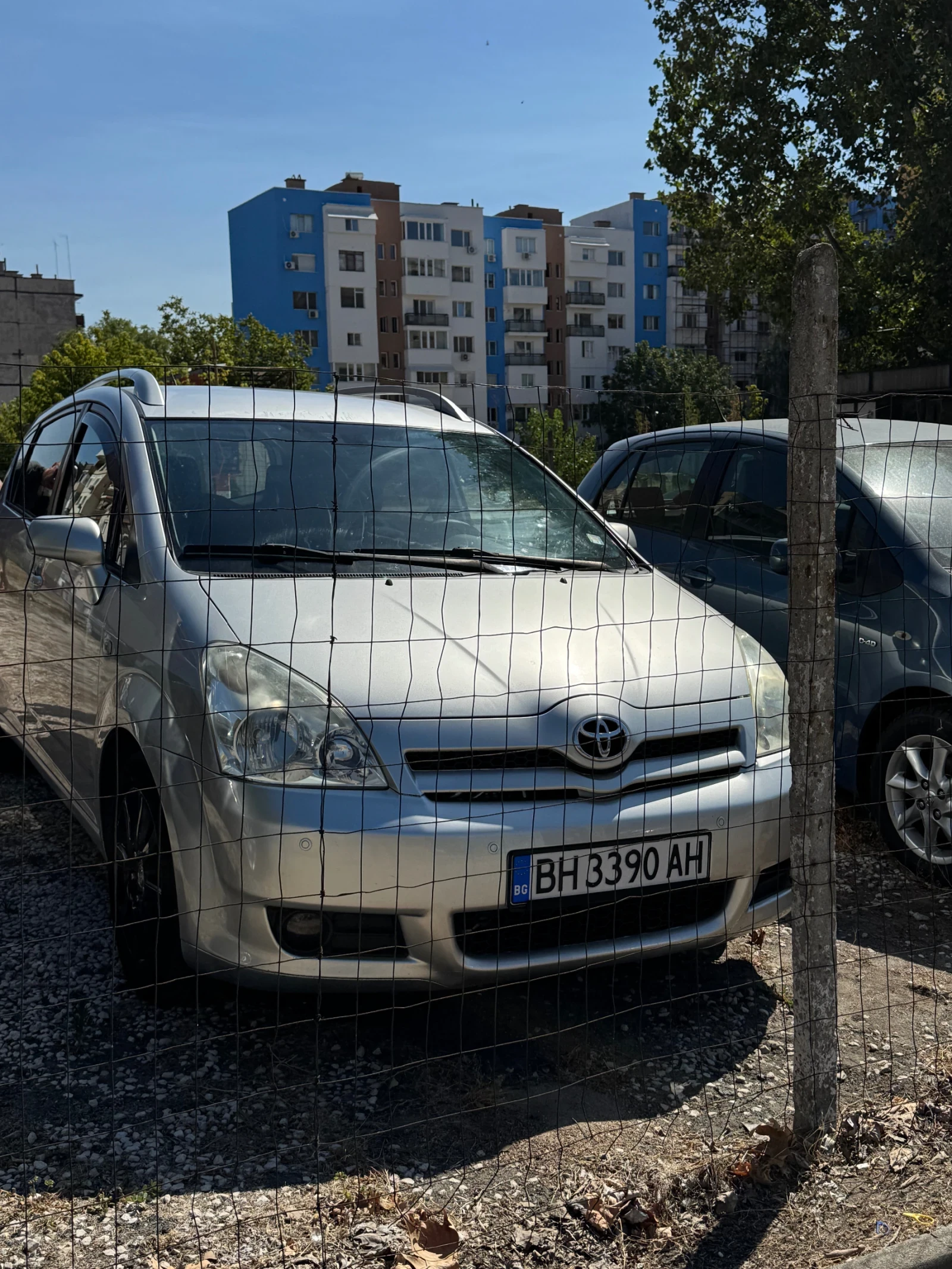 Toyota Corolla verso, снимка 6 - Автомобили и джипове - 55994315
