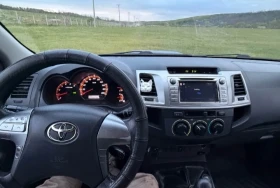 Toyota Hilux, снимка 10