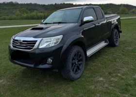 Toyota Hilux, снимка 1
