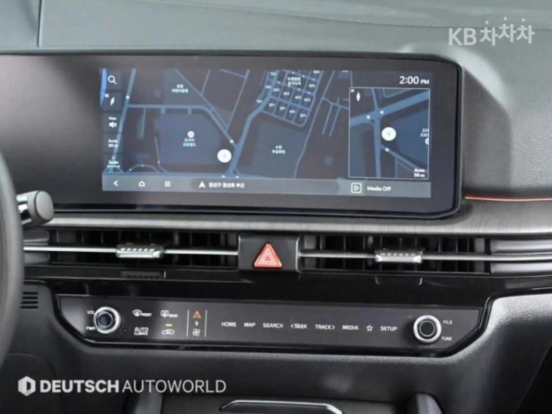 Kia Sportage 1.6 Turbo HEV 2WD 2WD Signatu ЛИЗИНГ БЕЗ ПЪРВ. ВН., снимка 12 - Автомобили и джипове - 52650477