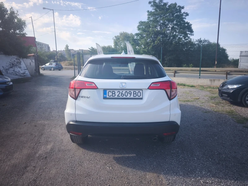 Honda Hr-v 1.6 DISTRONIC, снимка 4 - Автомобили и джипове - 51384018