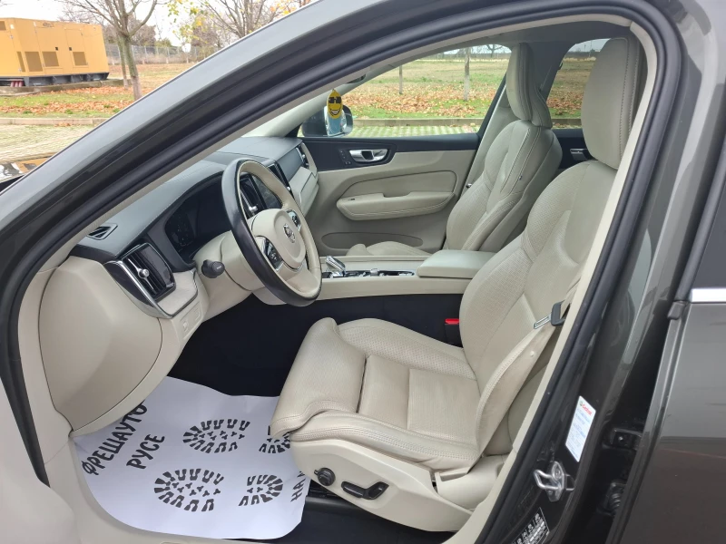 Volvo XC60 2.0HYBRID Face Lift Navi Пдгрев Общуване Камера , снимка 6 - Автомобили и джипове - 52304097