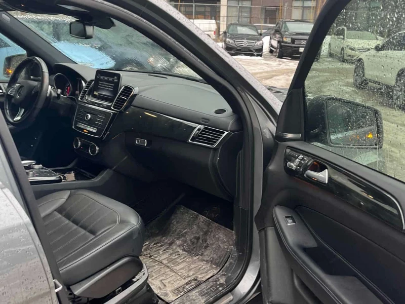 Mercedes-Benz GLS 450 * 4MATIC* DISTRONIC* ОБДУХВАНЕ* ПАНОРАМА* , снимка 17 - Автомобили и джипове - 53567809