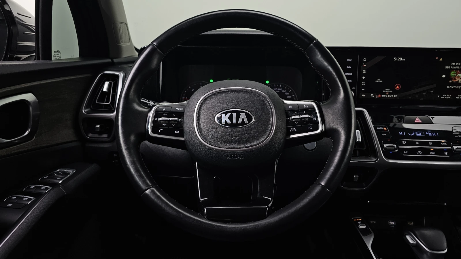 Kia Sorento 2.2 4WD TRENDY | Mobile.bg   15