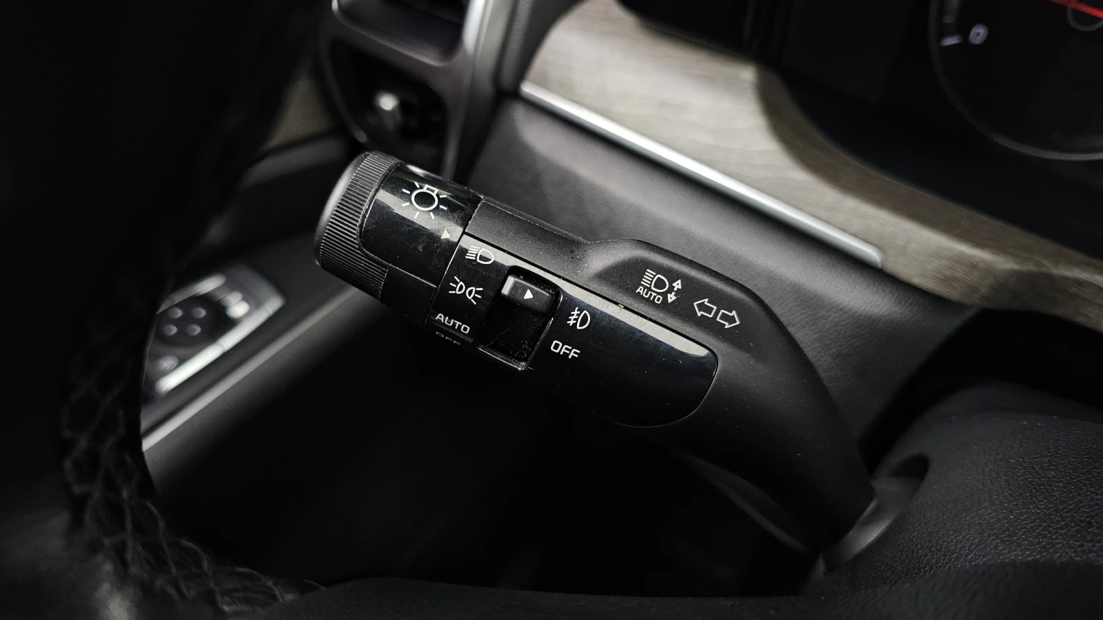 Kia Sorento 2.2 4WD TRENDY | Mobile.bg   16