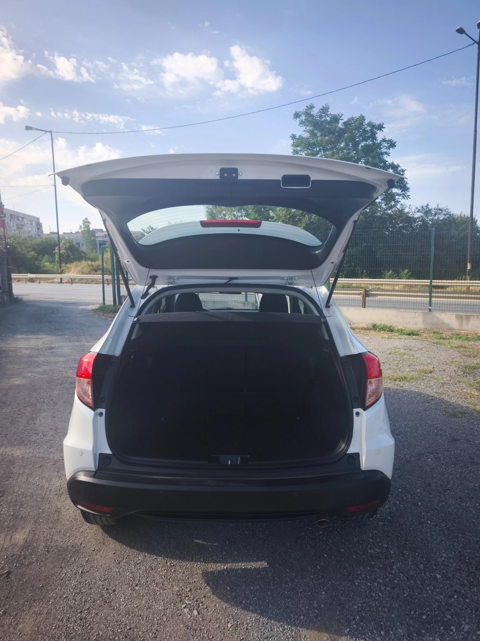 Honda Hr-v 1.6 DISTRONIC - изображение 7