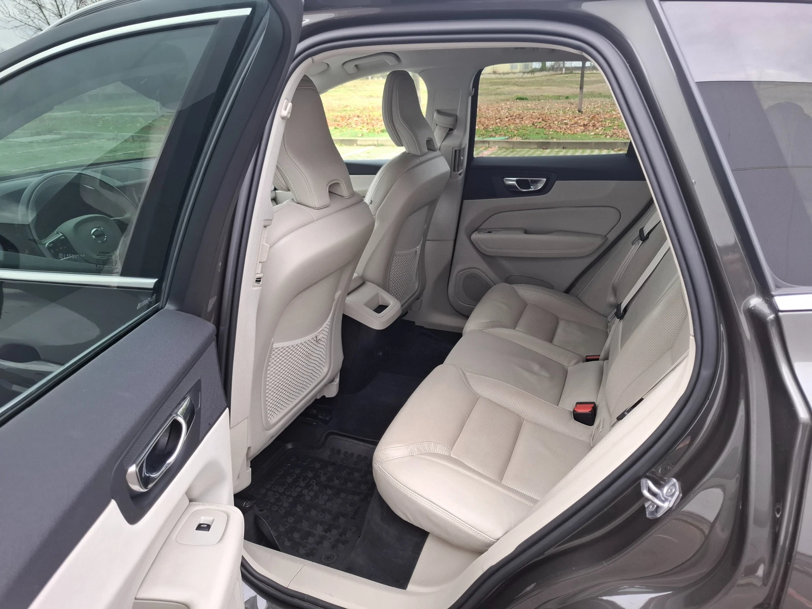 Volvo XC60 2.0HYBRID Face Lift Navi     | Mobile.bg   7