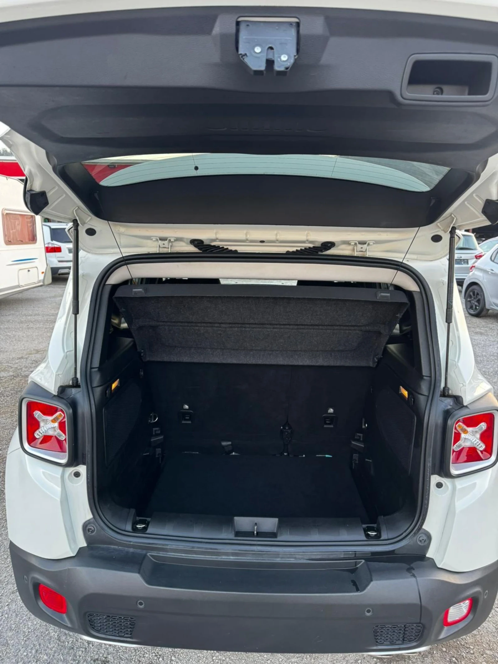 Jeep Renegade 2.0 m-jet, 140 к.с., 4Х4, EURO 6, FULL  - изображение 4