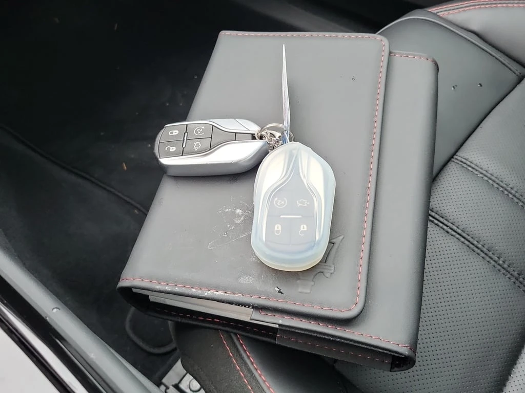 Maserati Levante * GT ULTIMA * CARFAX * ЦЕНА ДО БГ - изображение 9