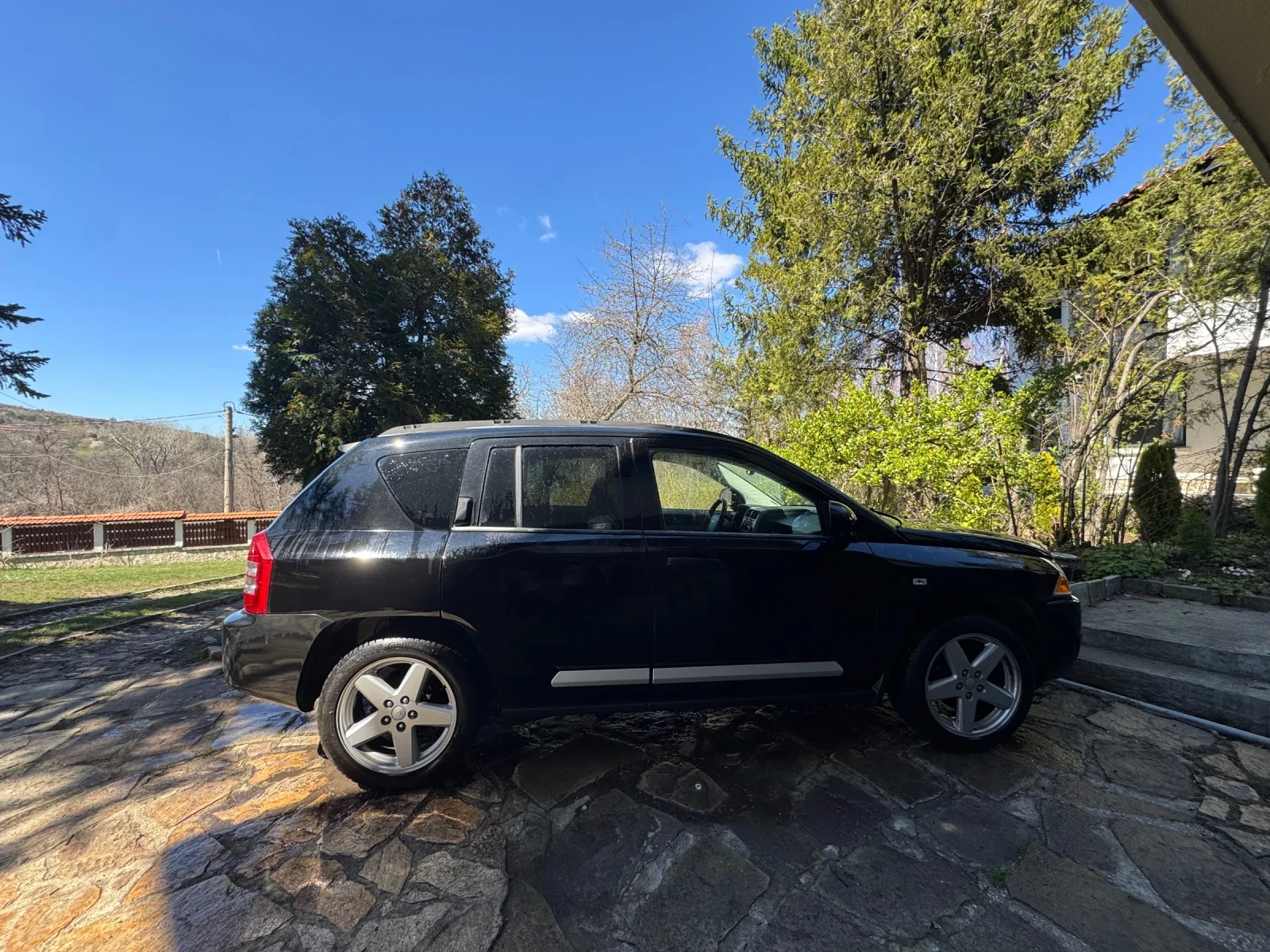 Jeep Compass Limited, снимка 2 - Автомобили и джипове - 54114692