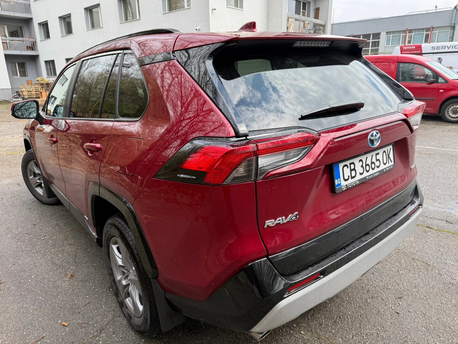 Toyota Rav4 Hybrid, снимка 4 - Автомобили и джипове - 54169553