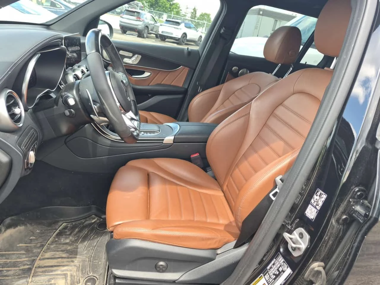 Mercedes-Benz GLC 43 AMG 4MATIC/BURMESTER/ПАНОРАМА, снимка 7 - Автомобили и джипове - 54970578
