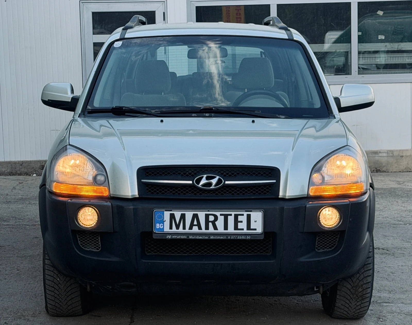 Hyundai Tucson 2.0CRDI / 4X4, снимка 2 - Автомобили и джипове - 55598959