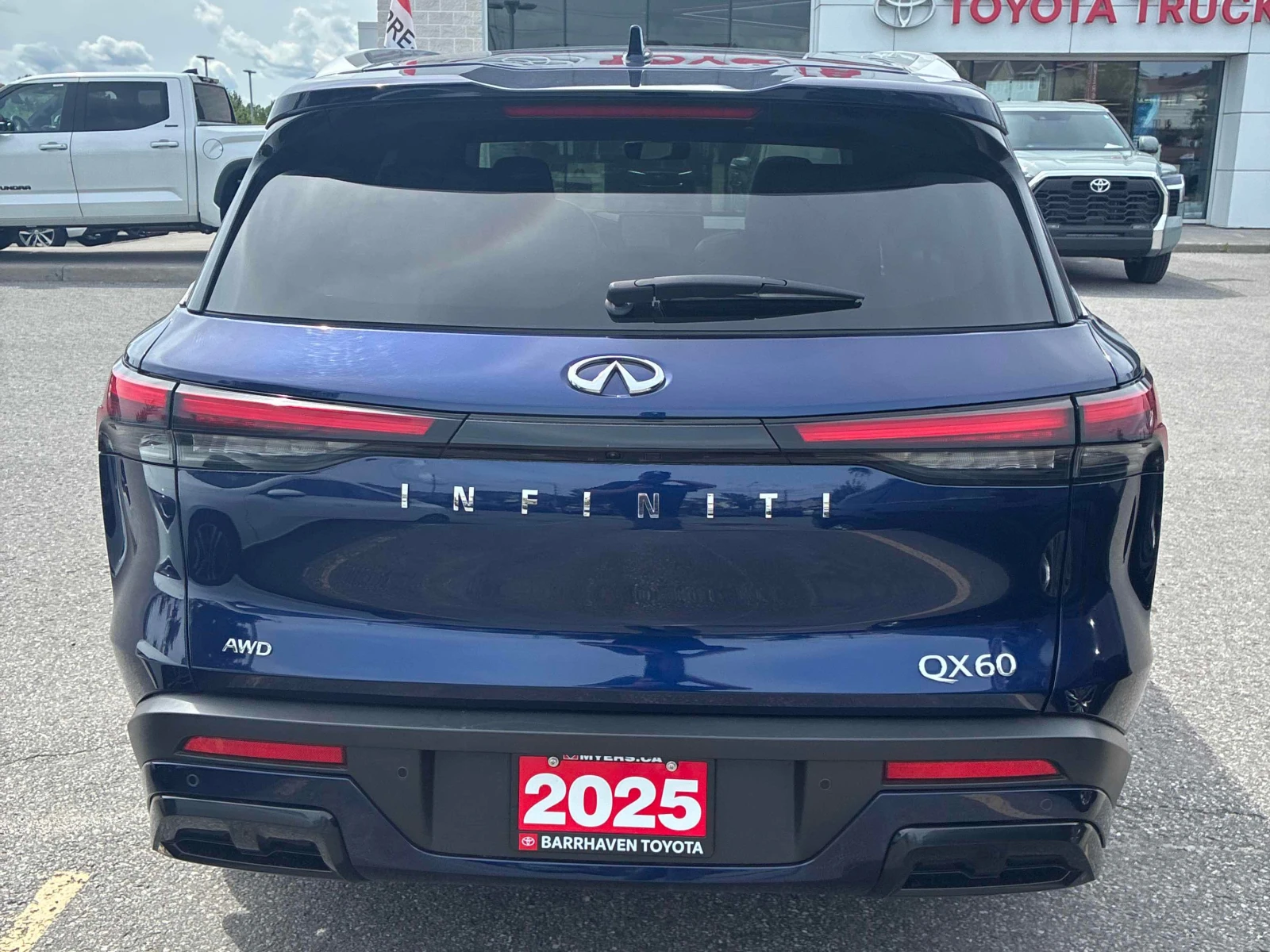 Infiniti QX60 * AWD * АВТОКРЕДИТ БЕЗ ПЪРВОНАЧАЛНА ВНОСКА* , снимка 4 - Автомобили и джипове - 55987173