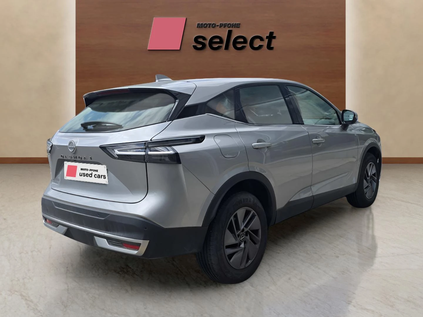 Nissan Qashqai 1.3 TCE, снимка 5 - Автомобили и джипове - 56239453