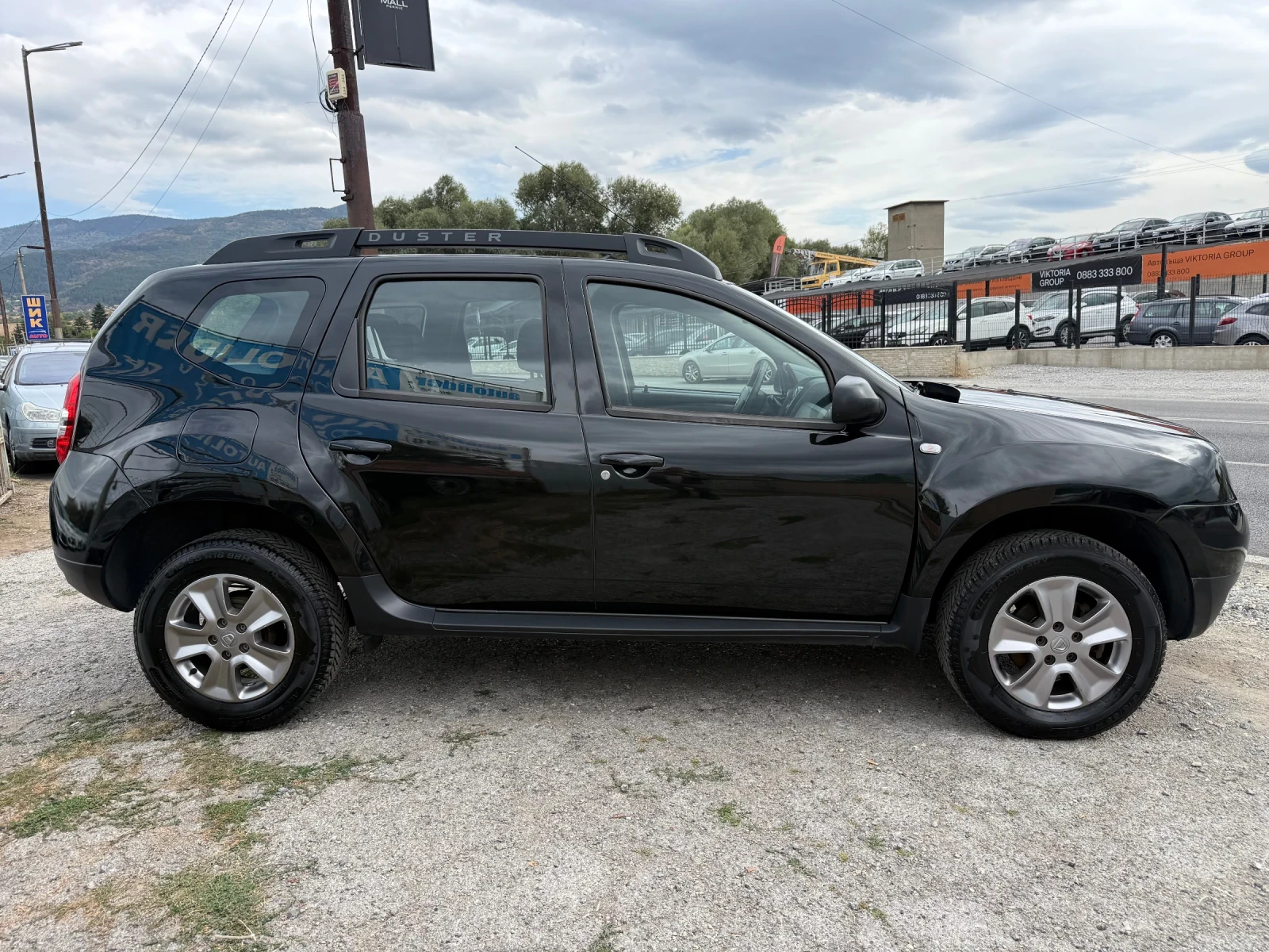 Dacia Duster 1.5dCi EURO 6b, снимка 4 - Автомобили и джипове - 56254112