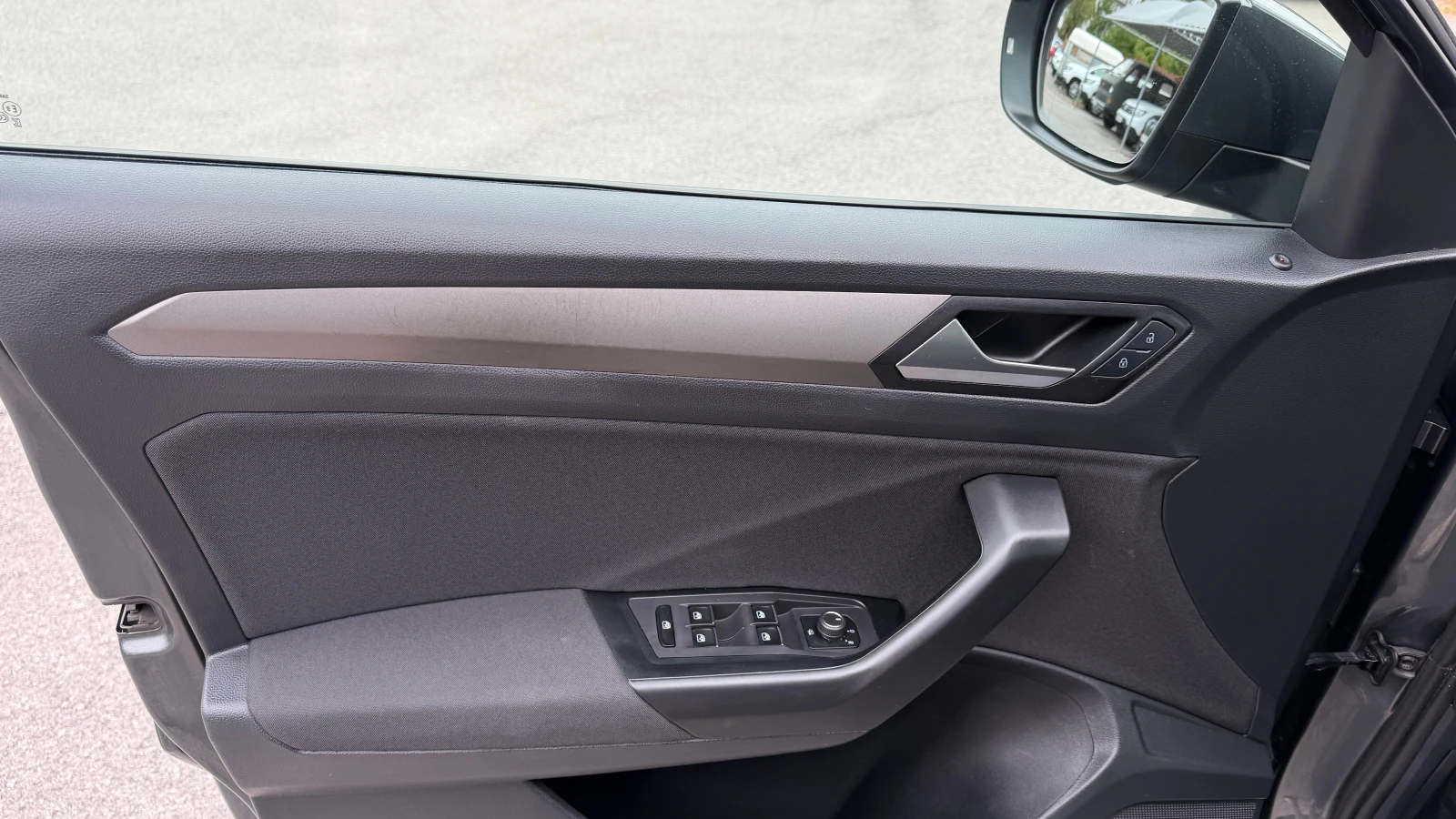 VW T-Roc Design 1.5 TSI / DSG / ����� ���������� �� ������� | Mobile.bg � ����������� 9