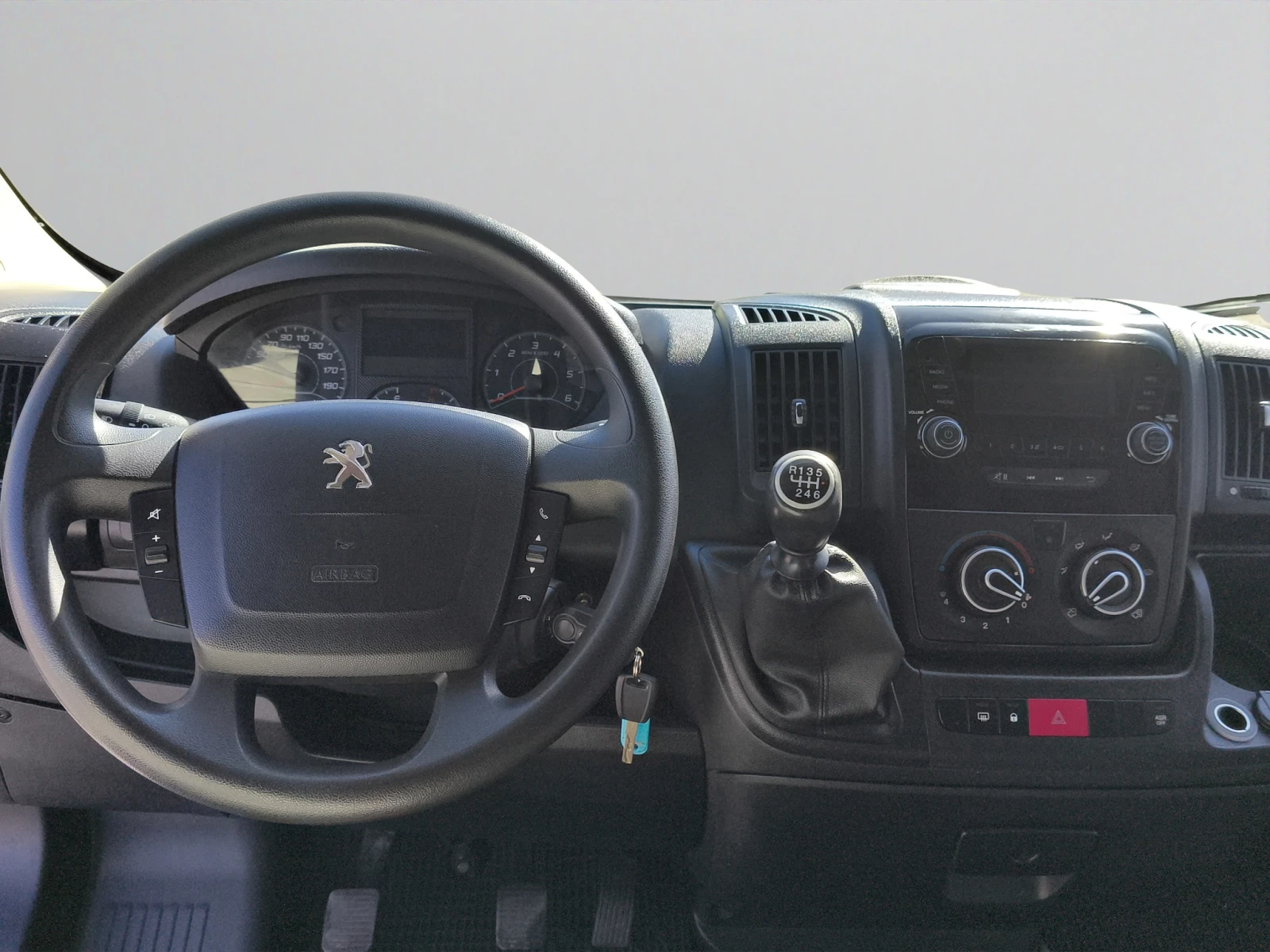 Peugeot Boxer NEW FT 333L2H2 2.0 BlueHDI 130 E6 // 1809R11, снимка 9 - Бусове и автобуси - 54368256