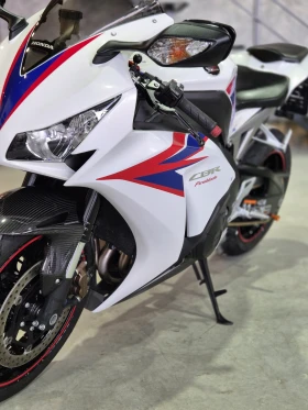 Honda Cbr 1000RR Fireblade ABS AKRAPOVIC Нов внос ШВЕЙЦАРИЯ!, снимка 9