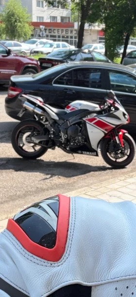 Yamaha YZF-R1 Big Bang | Mobile.bg    7