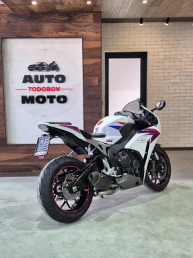 Honda Cbr 1000RR Fireblade ABS AKRAPOVIC Нов внос ШВЕЙЦАРИЯ! | Auto.bg — изображение 3
