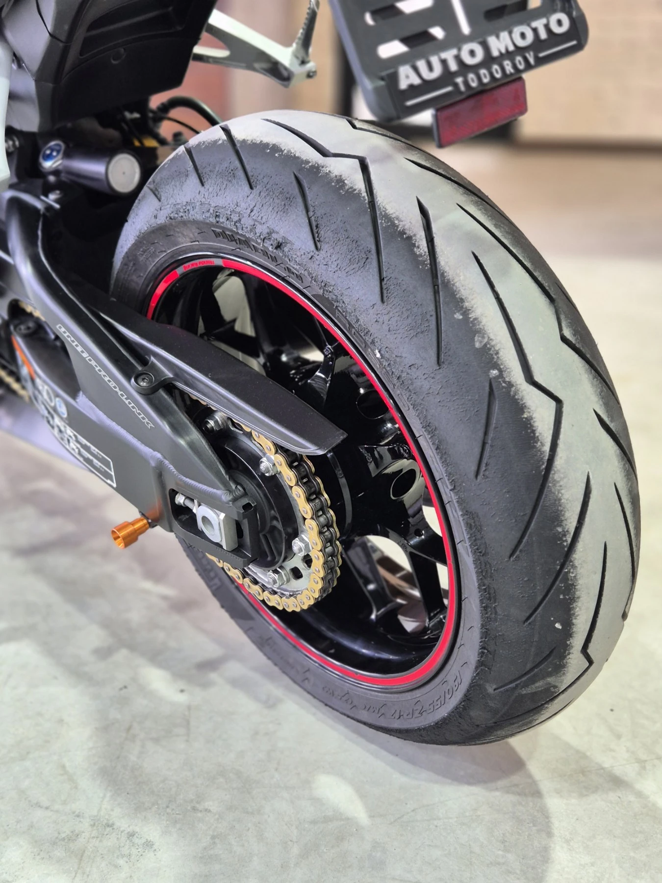 Honda Cbr 1000RR Fireblade ABS AKRAPOVIC Нов внос ШВЕЙЦАРИЯ!, снимка 15 - Мотоциклети и мототехника - 54195586