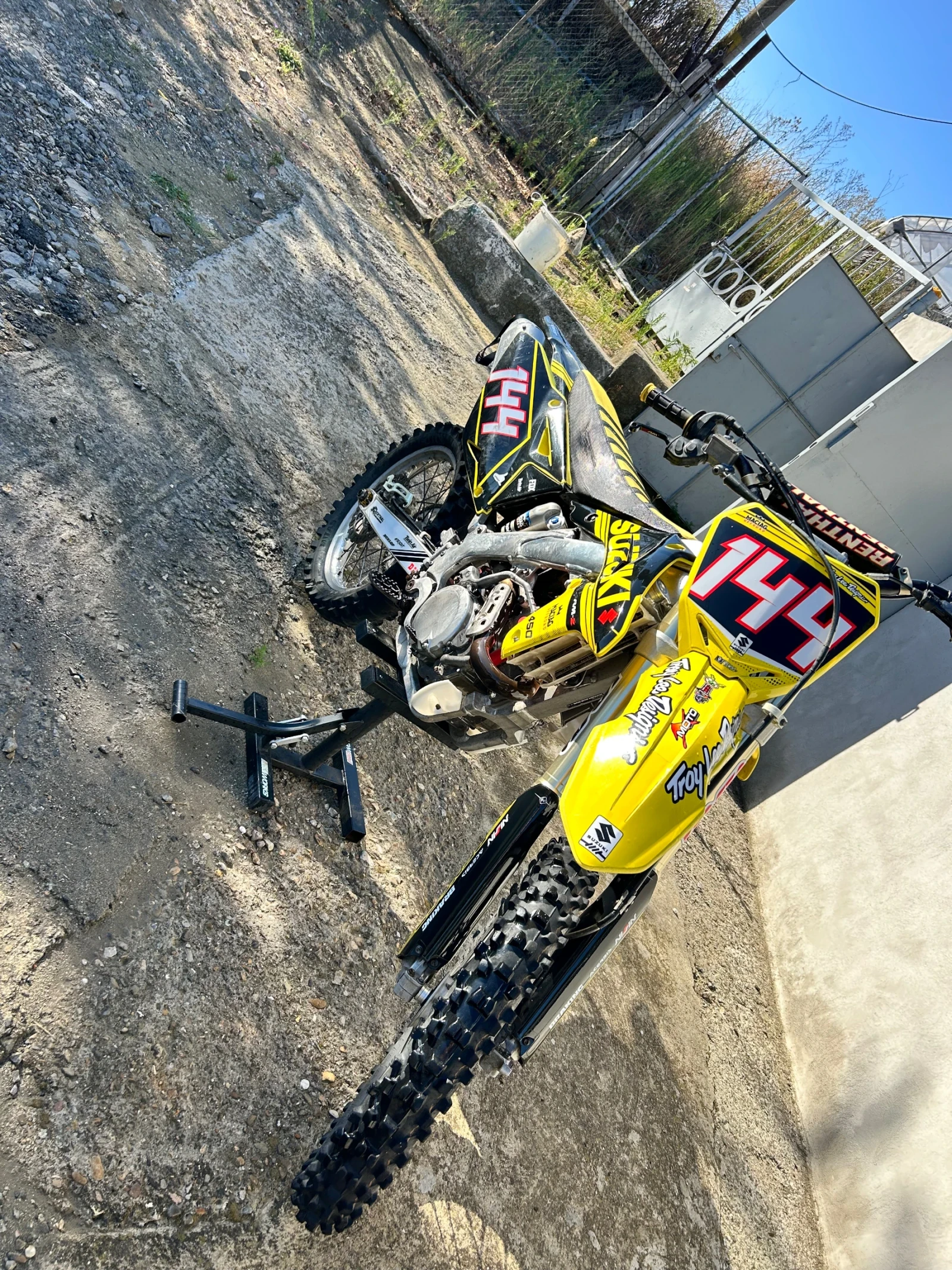Suzuki Rmz, снимка 2 - Мотоциклети и мототехника - 56088236