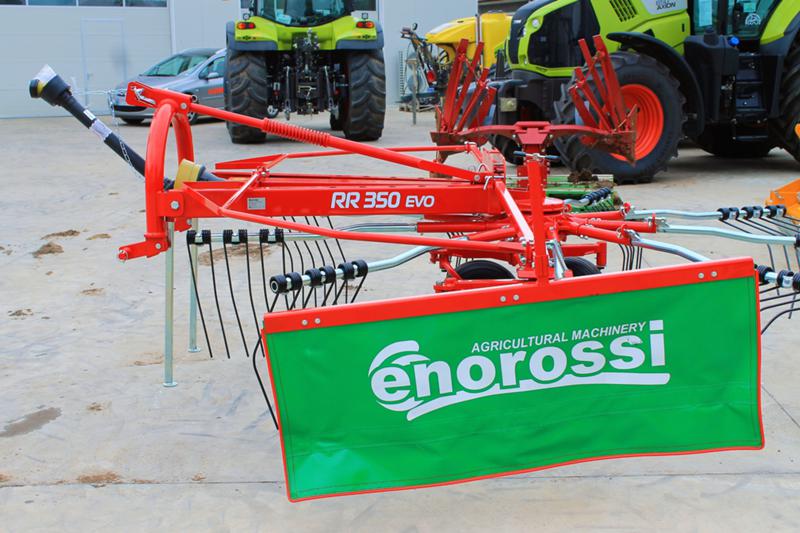 Сенообръщачка Enorossi  RR350, снимка 1 - Селскостопанска техника - 44843041
