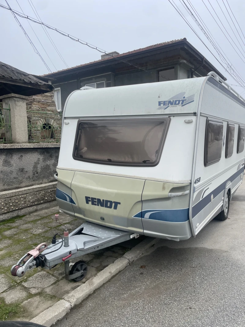 Каравана Fendt Saphir 450 ФОРСЕЛТ- КЛИМАТИК, снимка 2 - Каравани и кемпери - 52442929