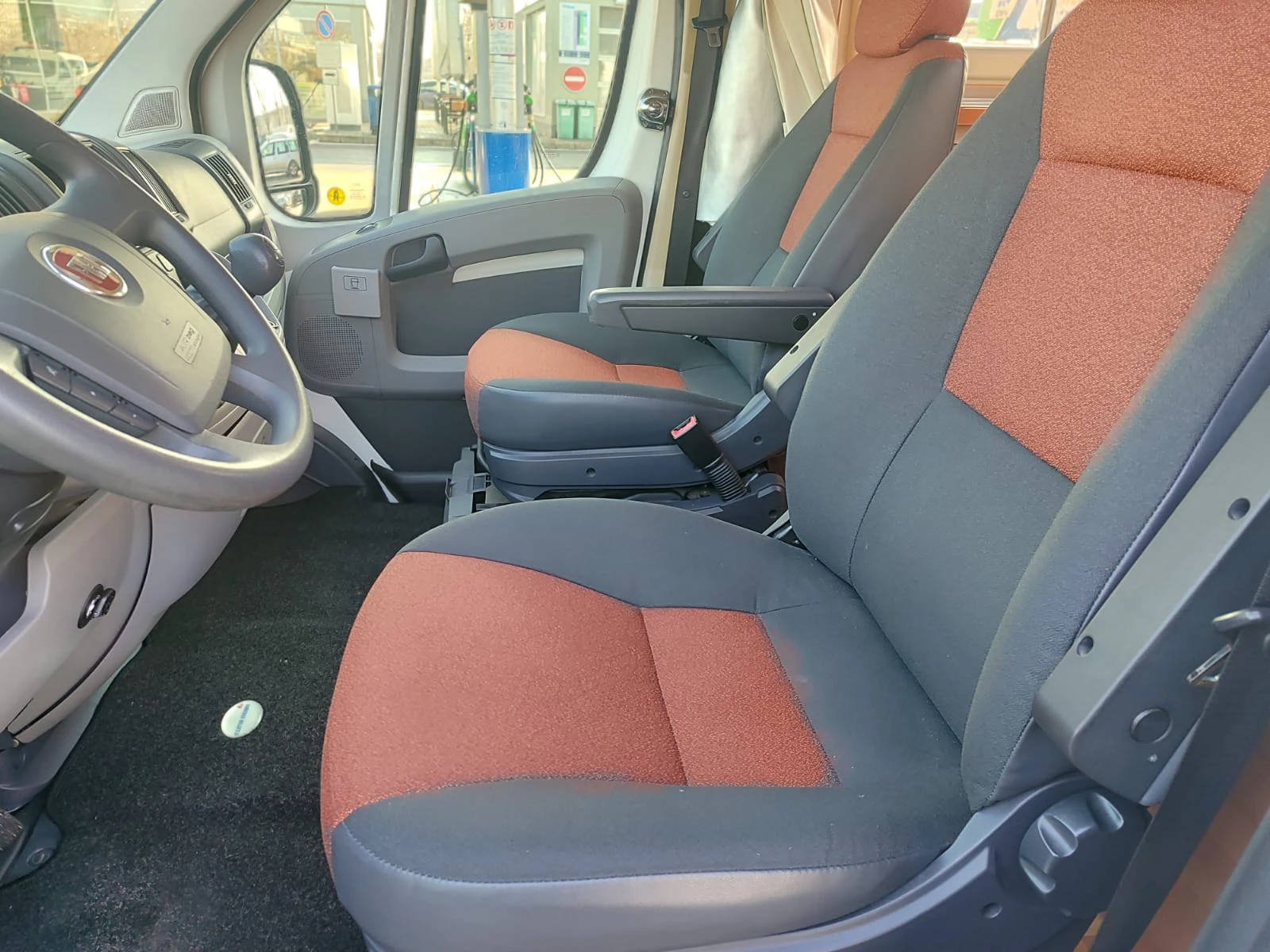 Кемпер Fiat EURA MOBIL, снимка 15 - Каравани и кемпери - 54655579