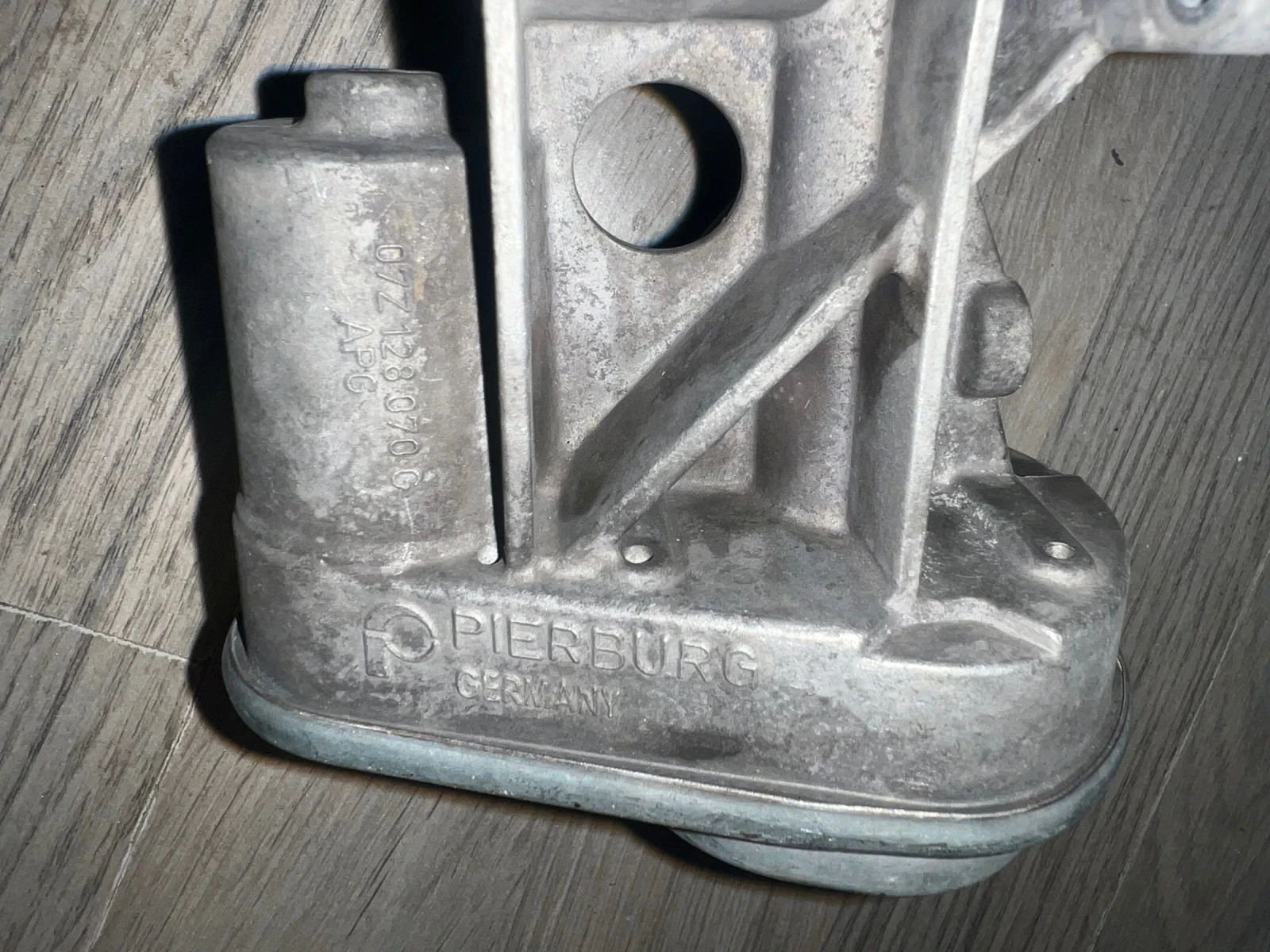 07Z128070G ���� ��������� ����� VW PHAETON 5.0TDI 07Z128070G  | Mobile.bg � ����������� 1