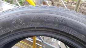 Гуми Зимни 225/50R17, снимка 8
