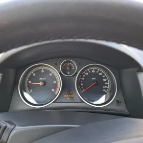 Opel Astra H, снимка 7