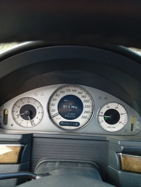 Mercedes-Benz E 320 - 3700 € / 7236.57 лв. - 31769936 12