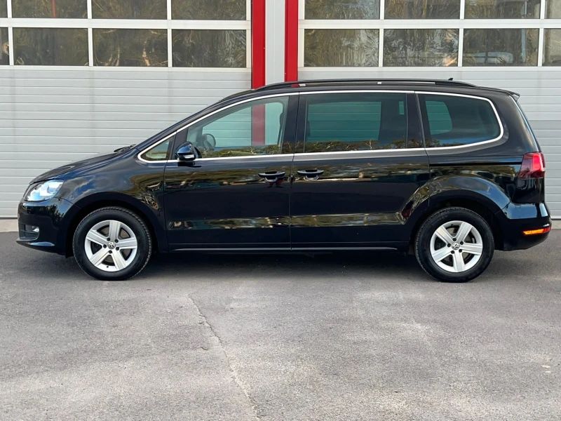 VW Sharan 2.0TDI HIGHLINE NAVI KLIMATRONIK 6-СКОРОСТИ EVRO 6, снимка 6 - Автомобили и джипове - 47011924