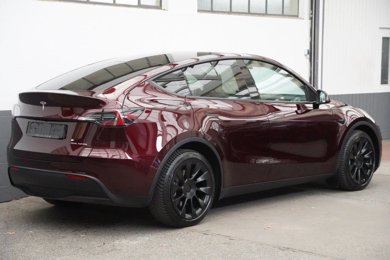 Tesla Model Y Long Range AWD, снимка 2 - Автомобили и джипове - 48009812