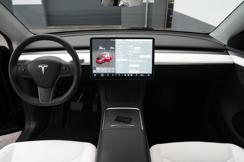 Tesla Model Y Long Range AWD, снимка 9 - Автомобили и джипове - 48009812