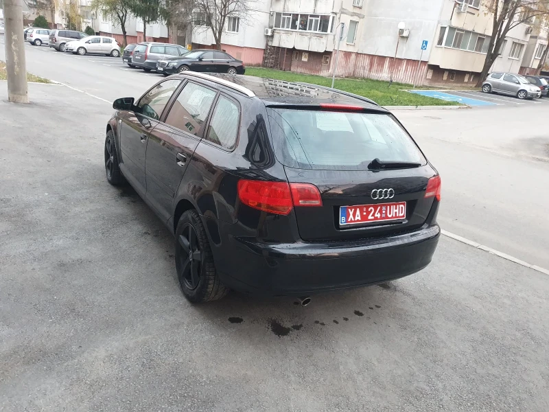 Audi A3 1.6i benzin, снимка 8 - Автомобили и джипове - 48118358