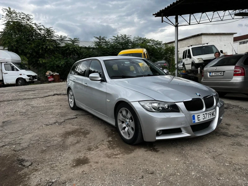 BMW 320, снимка 14 - Автомобили и джипове - 48854001