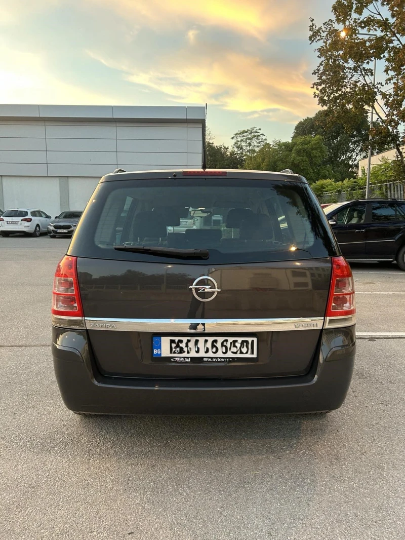 Opel Zafira, снимка 4 - Автомобили и джипове - 49114472