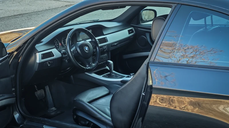 BMW 335 Xi LCI N55 M-pack ЕВРО 5, снимка 7 - Автомобили и джипове - 52893129