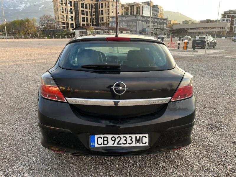 Opel Astra GTC 1.6 Turbo ГАЗ, снимка 5 - Автомобили и джипове - 52187625