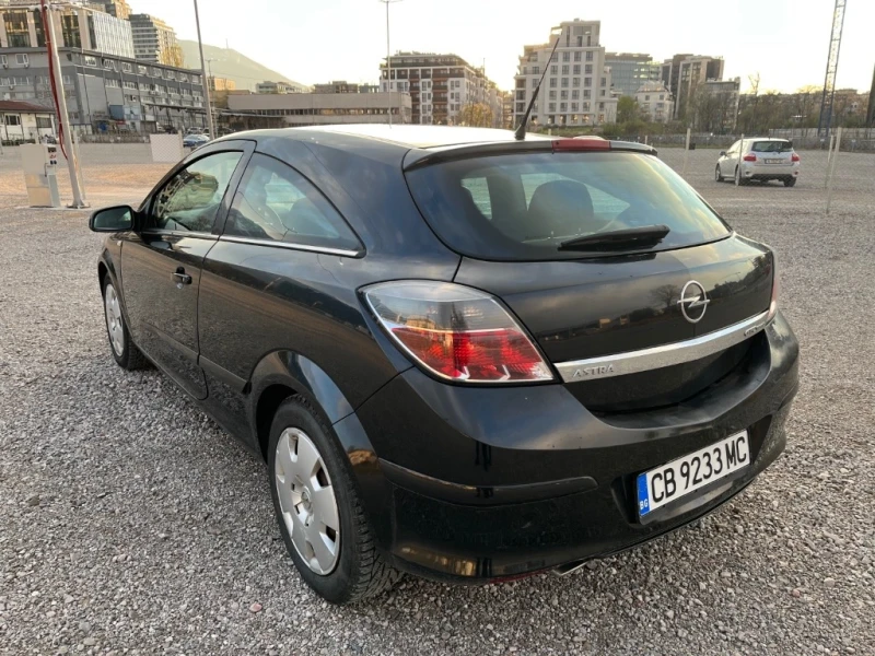 Opel Astra GTC 1.6 Turbo ГАЗ, снимка 4 - Автомобили и джипове - 52187625