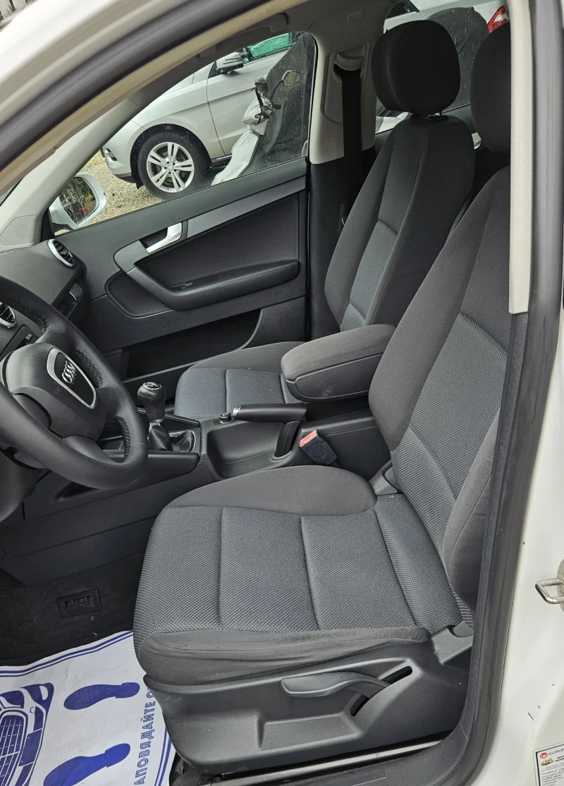 Audi A3 1.6 TDI Sportback ! , снимка 13 - Автомобили и джипове - 51106278