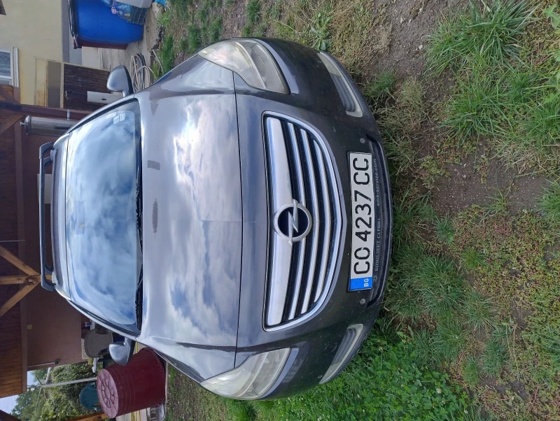 Opel Insignia 2.0 CDTI, снимка 2 - Автомобили и джипове - 52554803