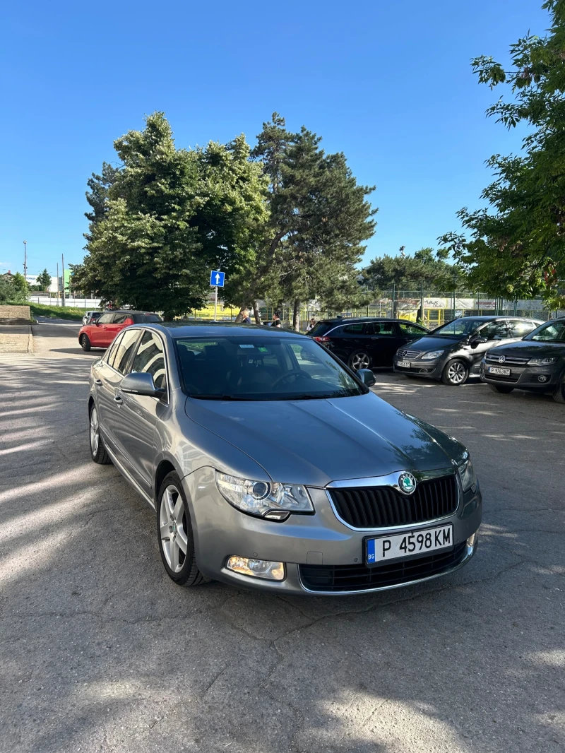 Skoda Superb 2.0 TDI, снимка 5 - Автомобили и джипове - 52176961