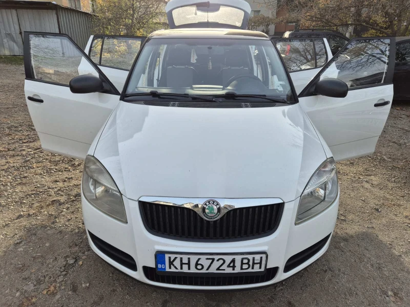 Skoda Fabia, снимка 8 - Автомобили и джипове - 52259133