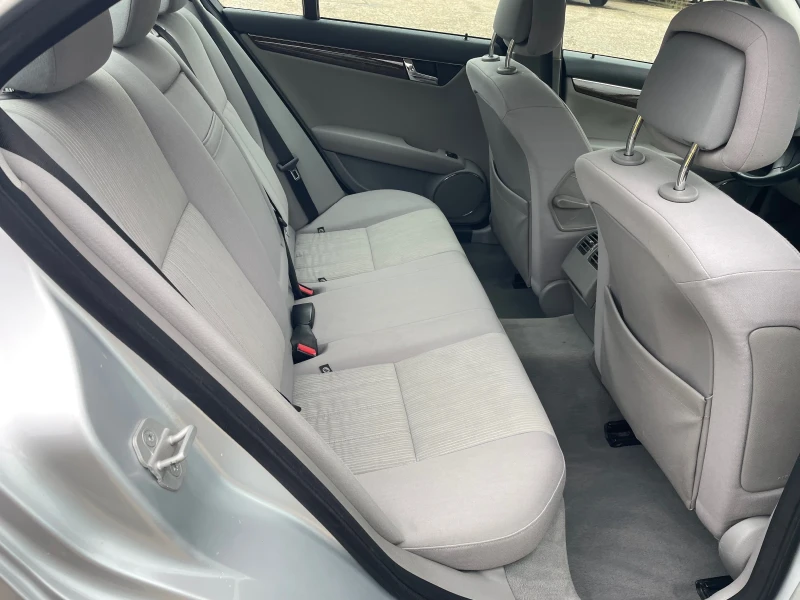 Mercedes-Benz C 200 CDI 2.2 дизел 136кс ТОП СЪСТОЯНИЕ, снимка 15 - Автомобили и джипове - 52483221